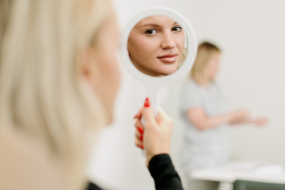 hautverjuengung-landingpage-Jalupro®-Young-Eye hautverjuengung-landingpage-Jalupro®-Young-Eye